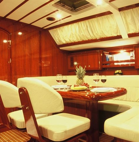 Sail yacht ATREVIDA - Salon Dining.jpg