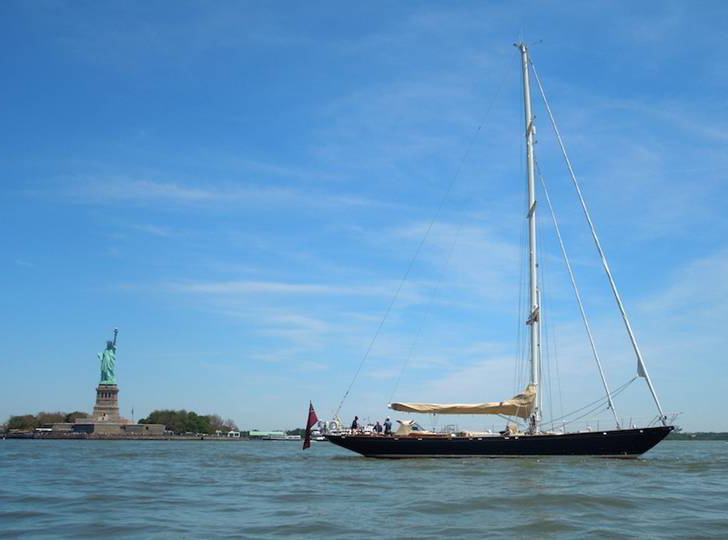 Sail yacht COPIHUE -  Profile.jpg