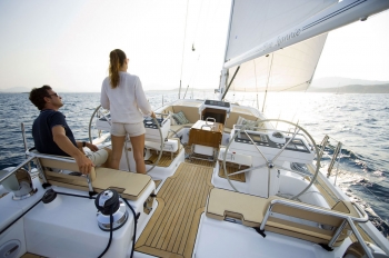 Sail yacht DELICIA -  Cockpit.jpg