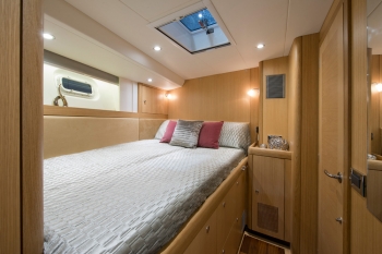 Sail yacht DELICIA -  VIP Cabin.jpg