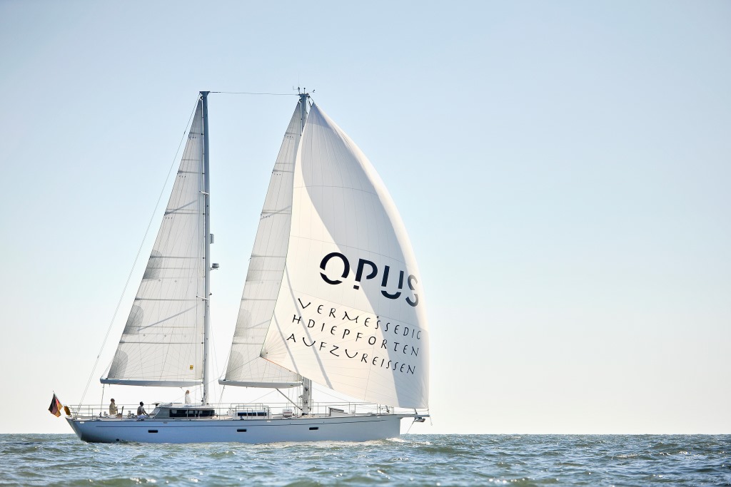 Sail yacht HELENE - 010.jpg