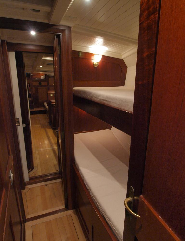 Sail yacht LADY ANN -  Twin Cabin.jpg