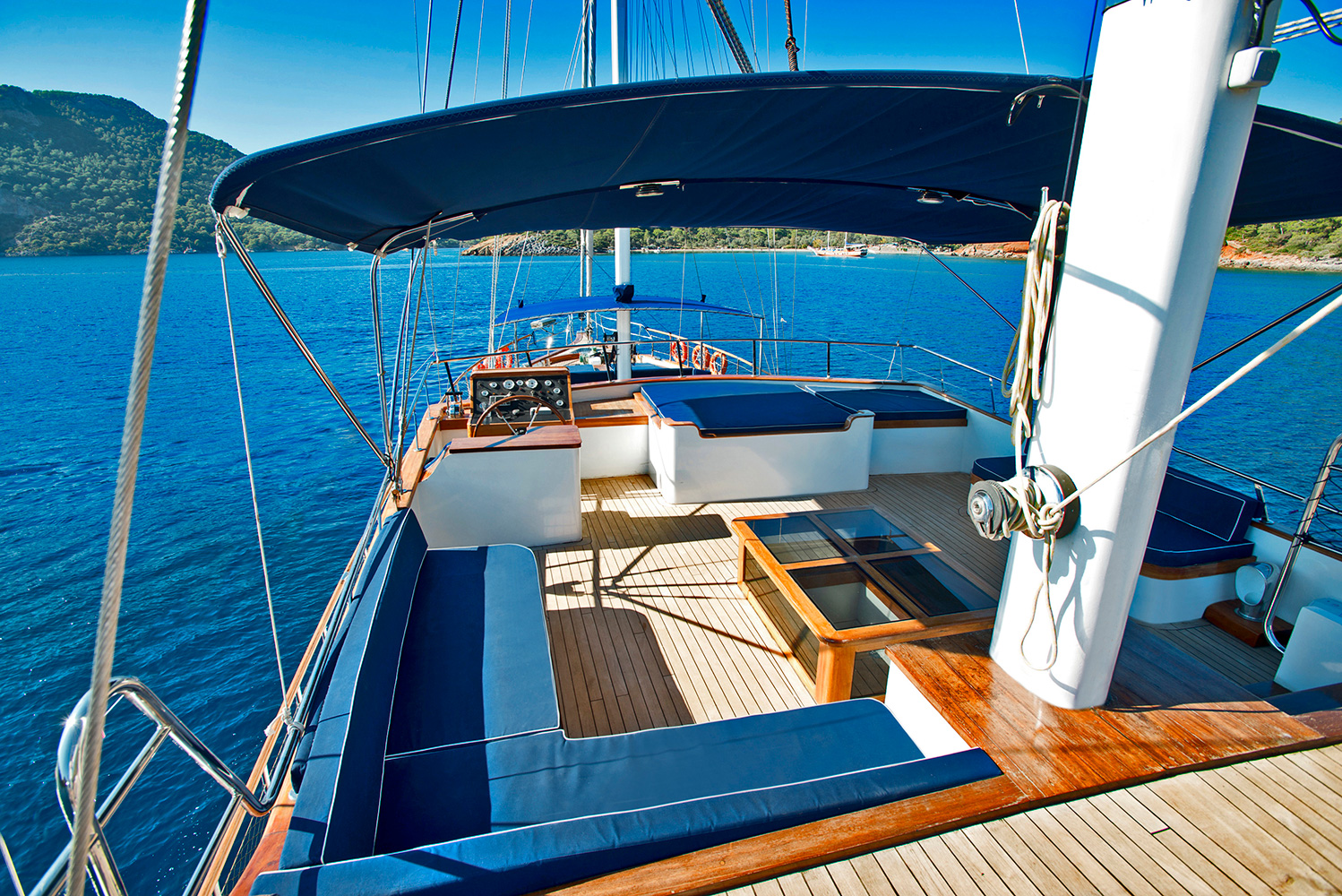 Sailing Gulet MASKE 2 - Upper deck 2.jpg