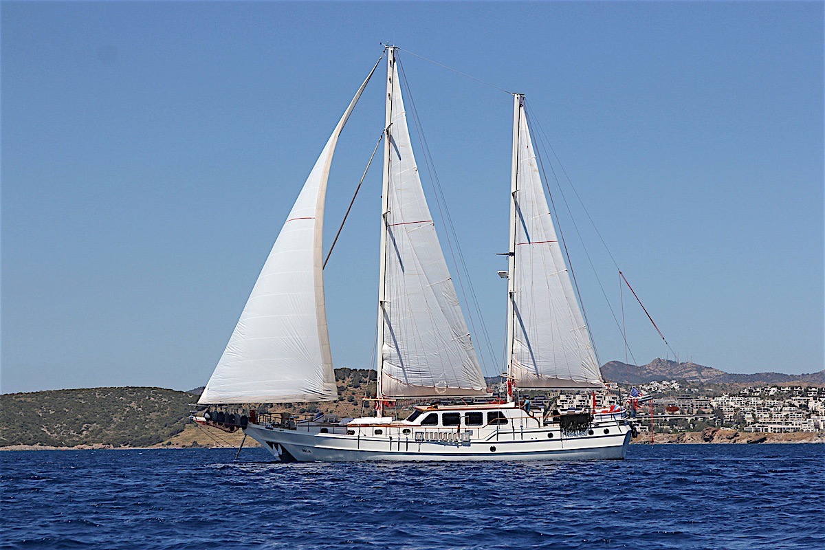 Sailing Gulet MIA - 003.jpg