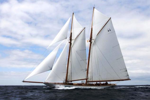 Sailing Yacht ELENA.jpg