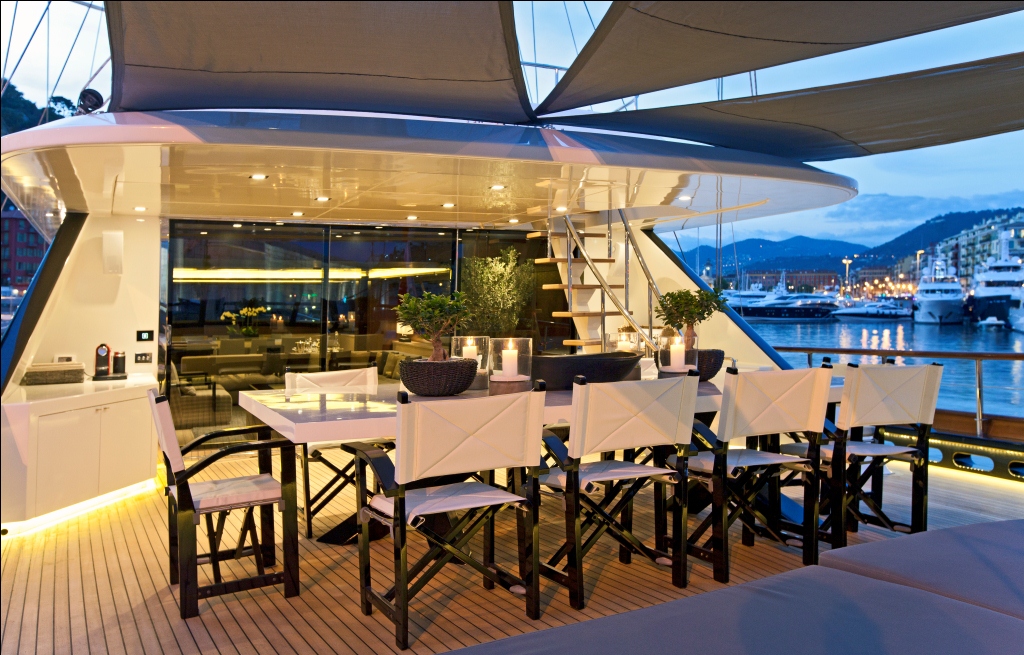 Sailing Yacht Infinity -  Al fresco dining.jpg