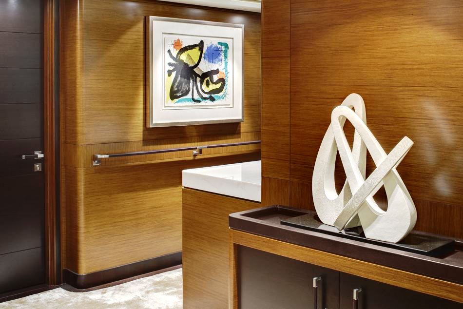 Sailing Yacht Kokomo III - Interior detail With Art.jpg