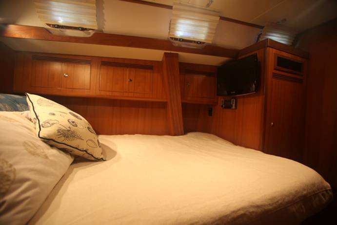 Sailing Yacht Magnetic Sky - Fwd Port Double.jpg