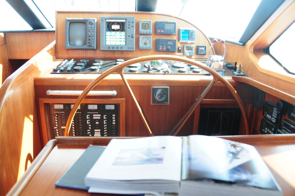 Sailing Yacht Myosotis -  Wheelhouse.jpg