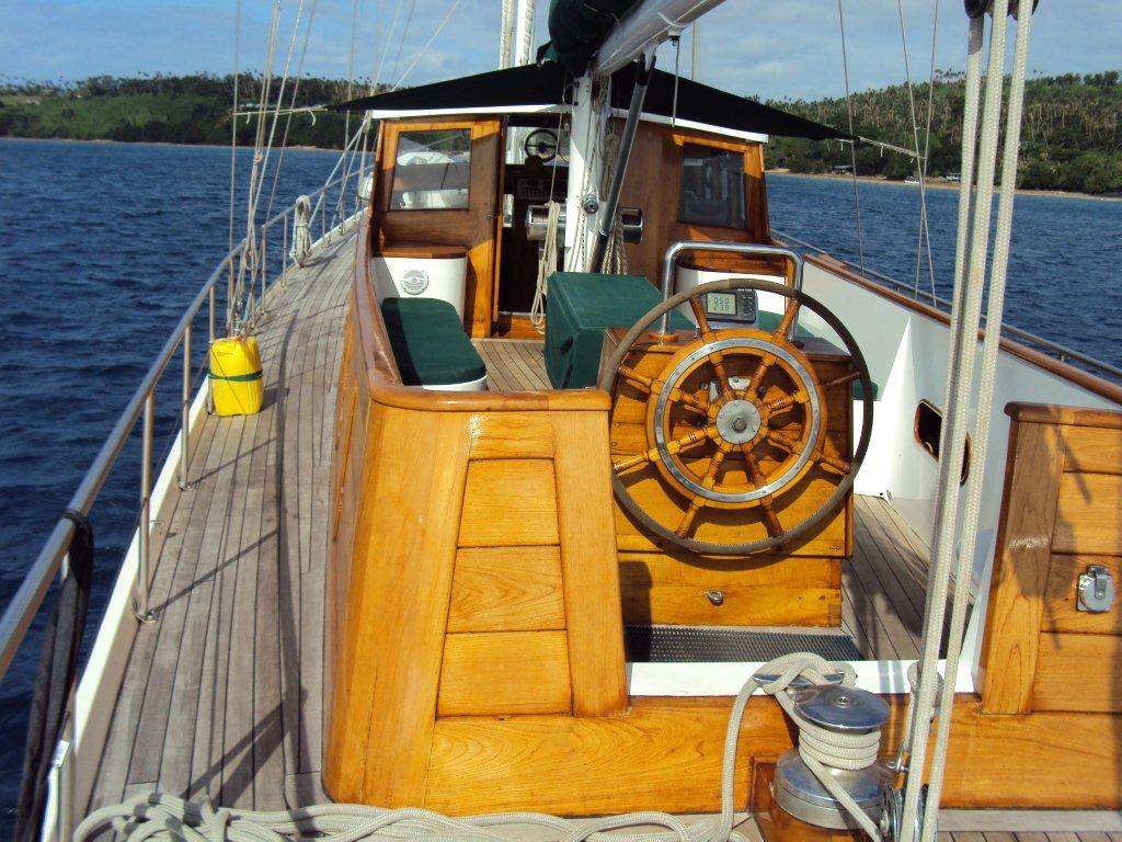 Sailing Yacht TAU -  Cockpit.jpg