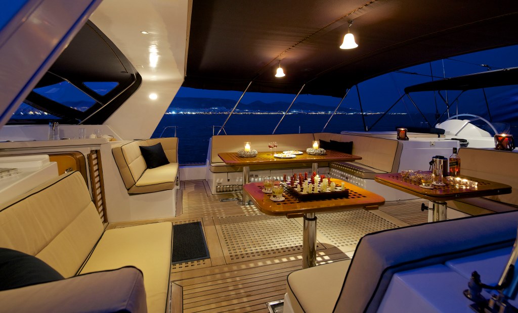 Sailing yacht AMADEUS - Cockpit at night.jpg