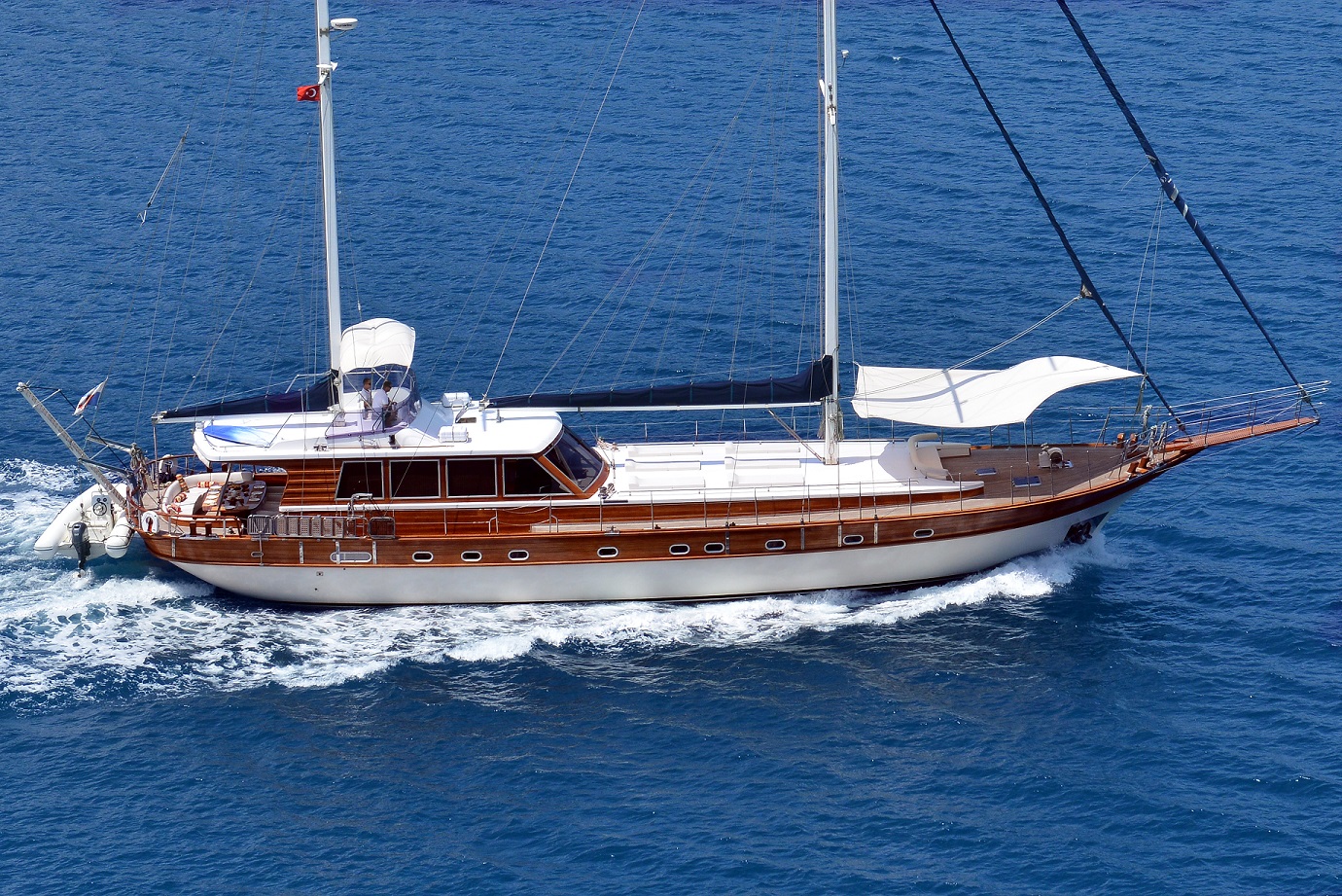 Sailing yacht EUPHORIA - 002.jpg