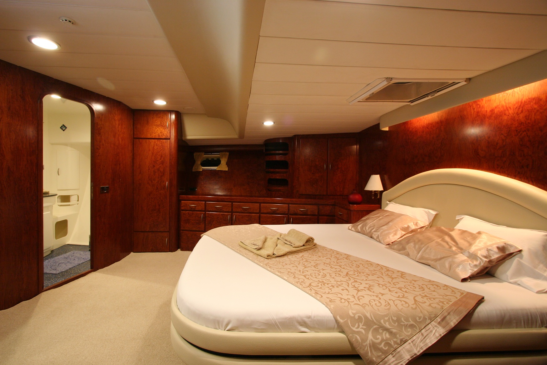 Sailing yacht EUPHORIA - 015.jpg