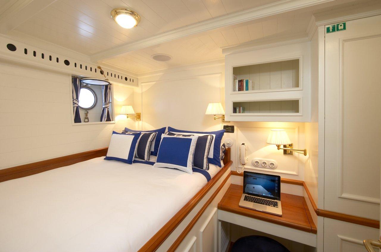 Sailing yacht Germania Nova -  Guest Double Cabin 2.jpg