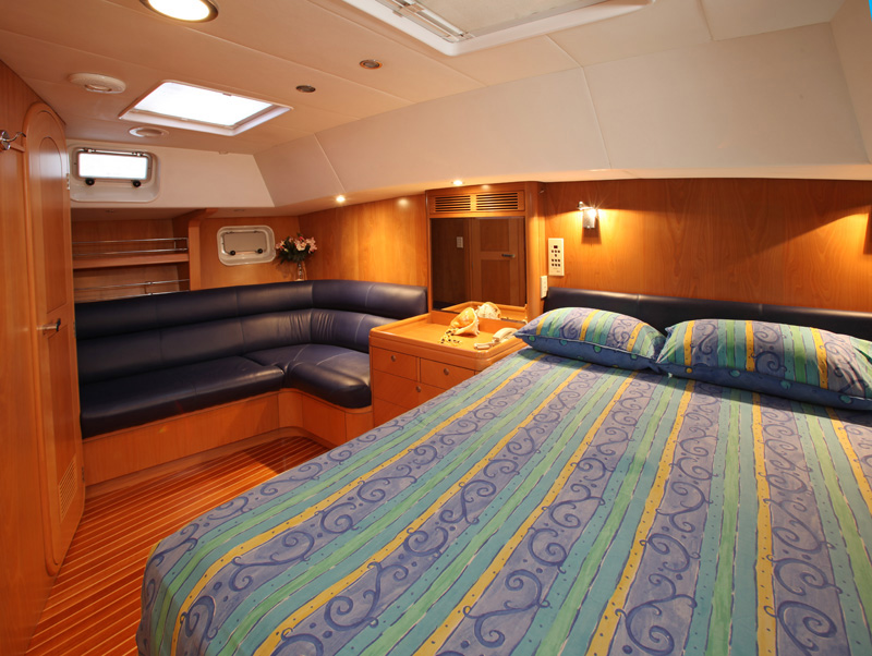 Sailing yacht KE-AMA II -  Master Cabin 2.jpg