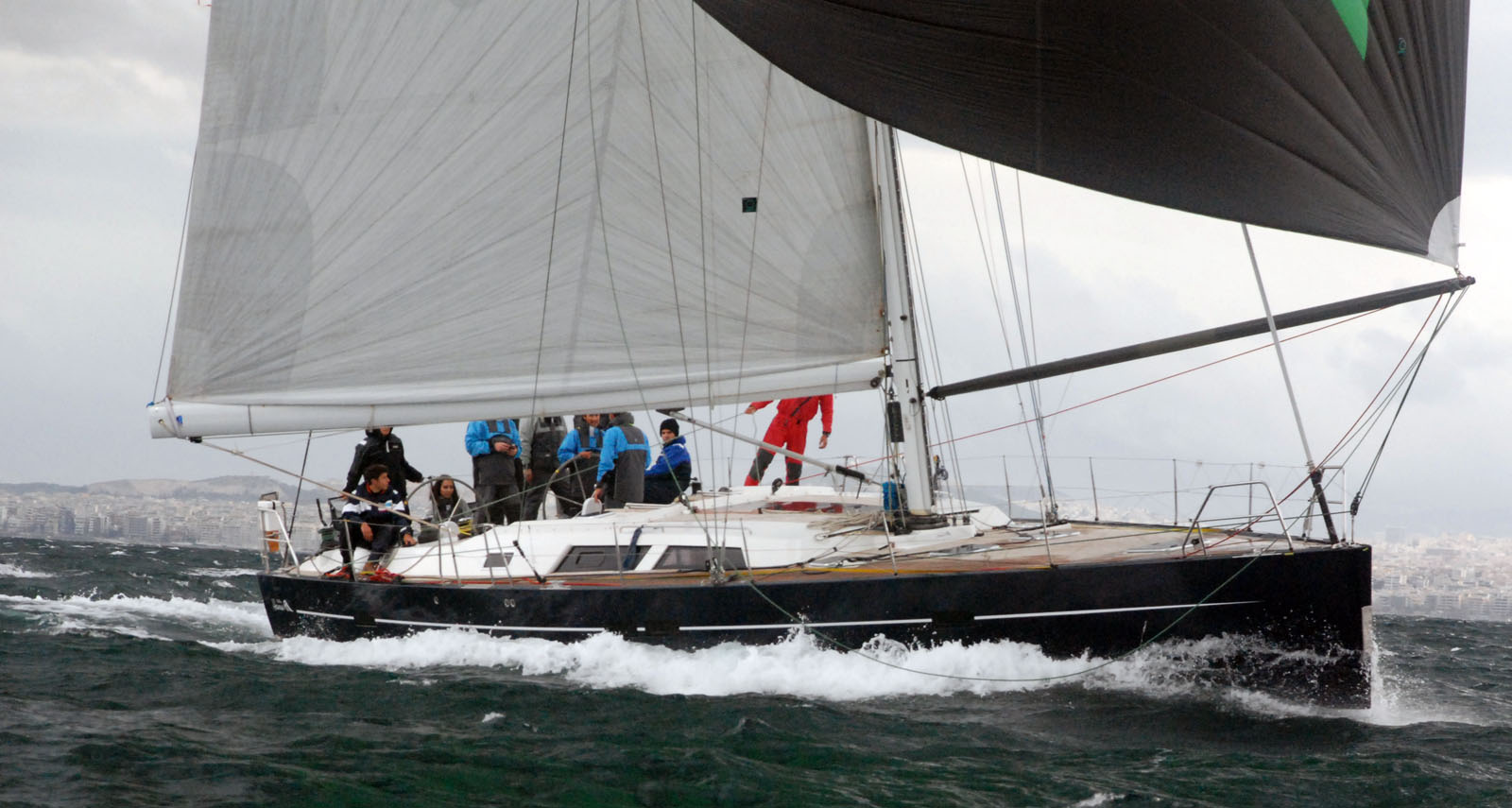 Sailing yacht MODUS VIVENDI -  Cruising.jpg
