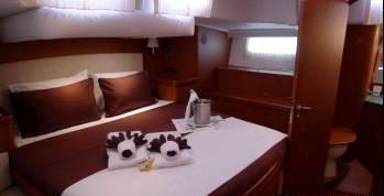 Sailing yacht POINT 02 -  Guest Cabin 3.jpg