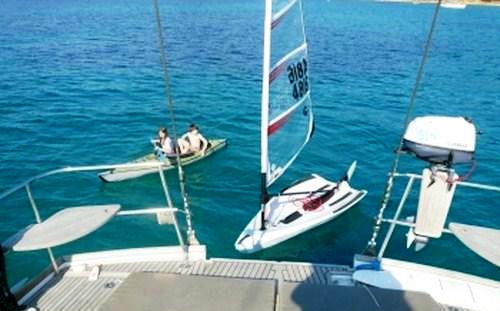 Sailing yacht POINT 02 -  Toys.jpg