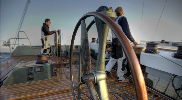Sailing yacht SHAMLOR -  Helm.jpg