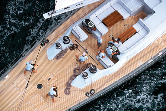 Sailing yacht SILVERTIP- From Above.jpg