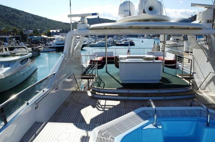 Saint Nicholas -  Sundeck and Jaccuzzi.jpg