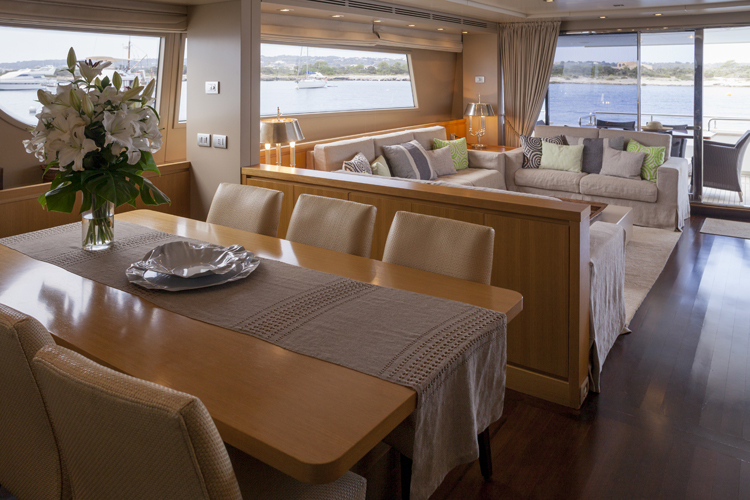 San Lorenzo Motor Yacht GOTA - Salon and dining.jpg