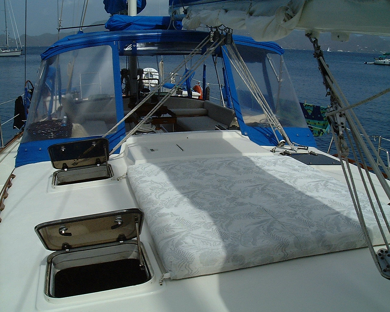 Sandcastle - Foredeck Sunpad.JPG
