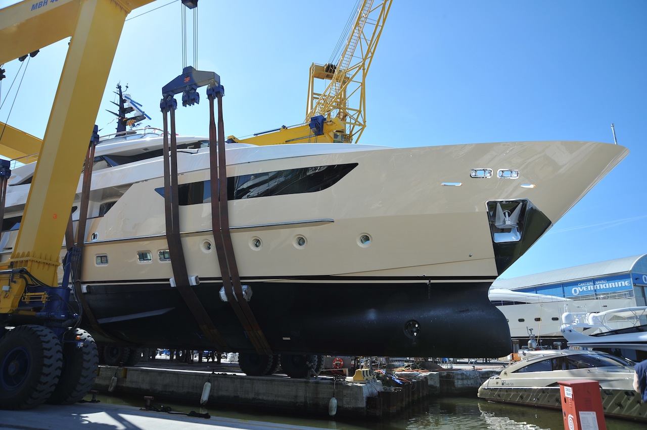 Sanlorenzo SD122 Anastasia M (2).JPG