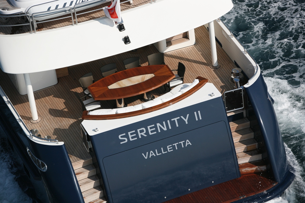 Serenity II  -  Aft.JPG