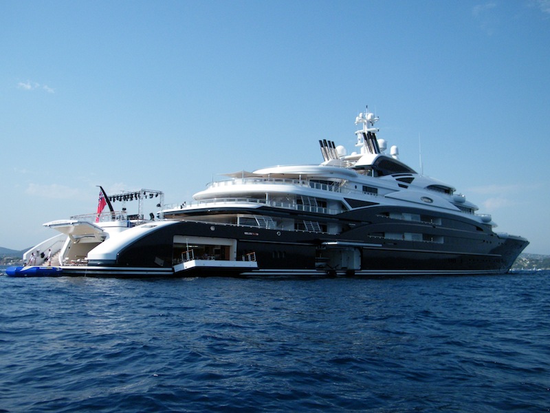 Spectacular 134m yacht SERENE.JPG
