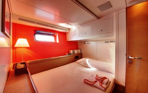 Spiip -  Aft Guest cabin.jpg