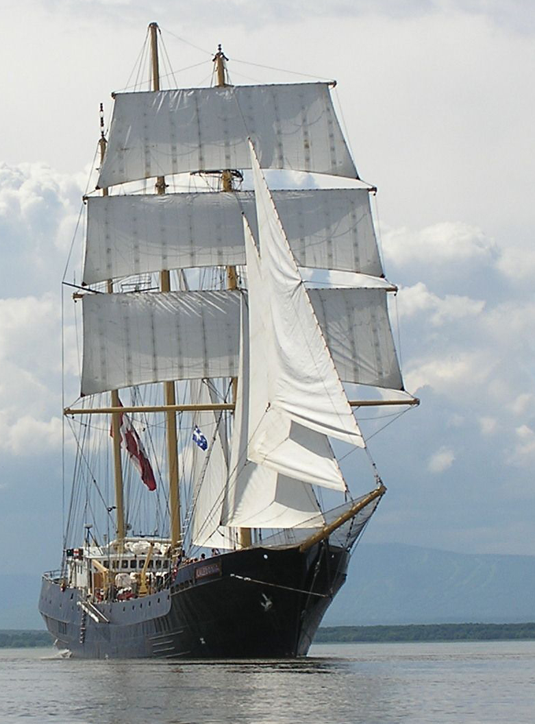 Stad Amsterdam Bow.jpg