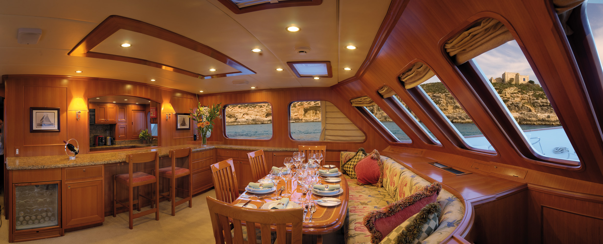 Sundene -  Dining area.jpg