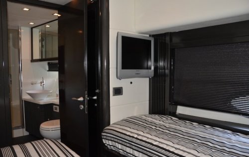 Sunseeker GEORGIA -  Twin Cabin 2.jpg