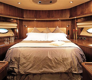 Sunseeker SAMANA -  Master Cabin.jpg