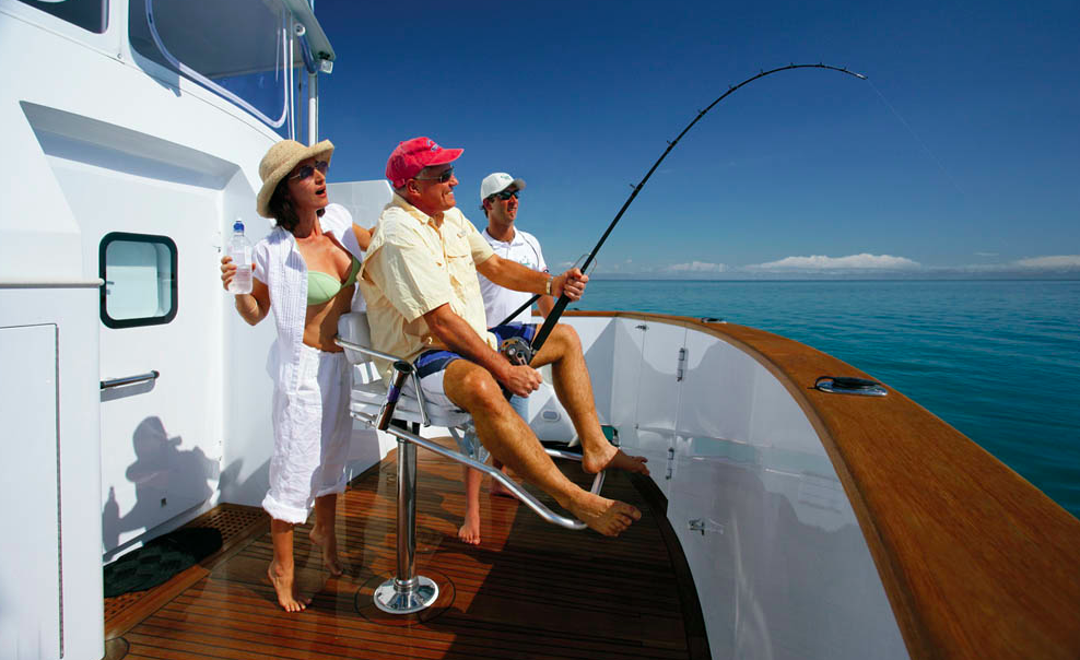 Superyacht Emerald Lady - Fishing experience aboard.png