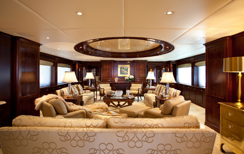 Superyacht KERI LEE III - Salon.jpg