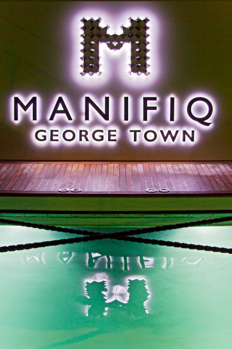 Superyacht Manifiq stern detail - Image coutesy of Luca Dini Design.png