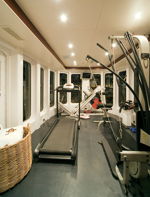 Superyacht NOBLE HOUSE -  Gymnasium.jpg