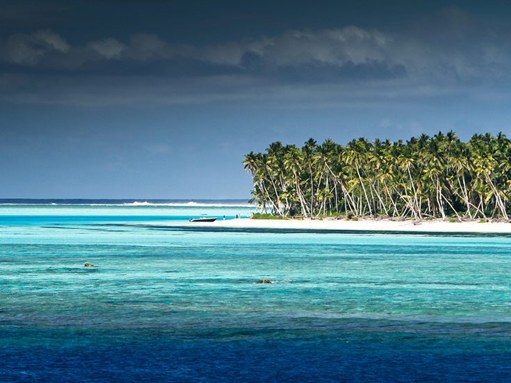Superyacht NOBLE HOUSE -  In the South Pacific.jpg