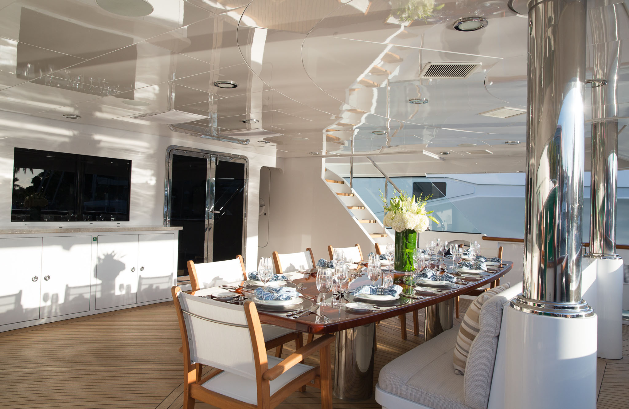 Superyacht REBEL - Main deck aft.jpg