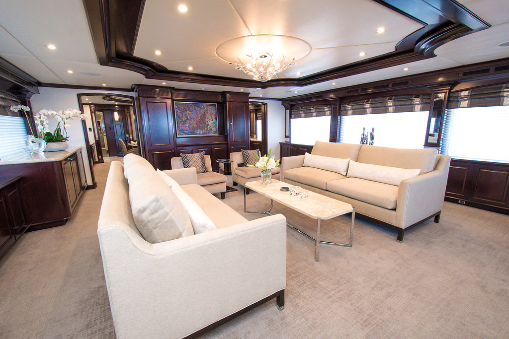 Superyacht REBEL - Salon.jpg