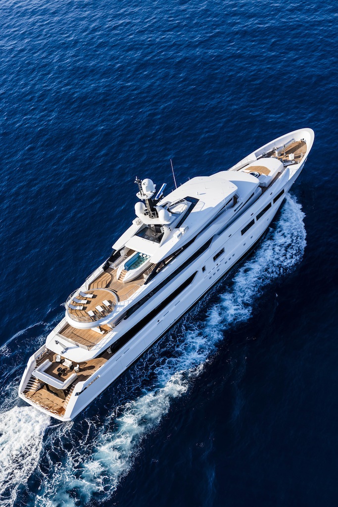 TANKOA 693 Luxury yacht SUERTE.jpg