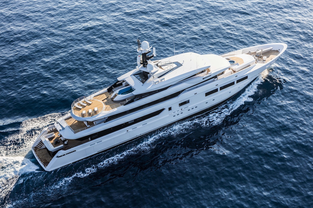 TANKOA 693 superyacht SUERTE.jpg