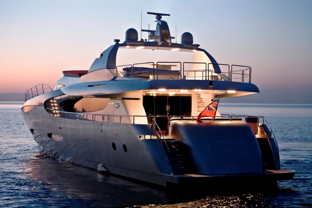 TAURUS At anchor.jpg