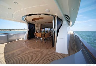 TETHYS - Main deck.jpg