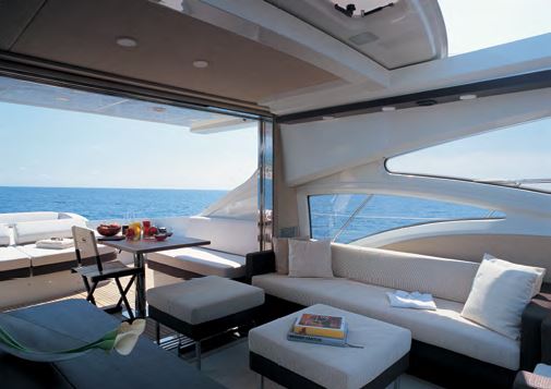 THE SULTANS WAY 006. -  Salon looking aft.jpg