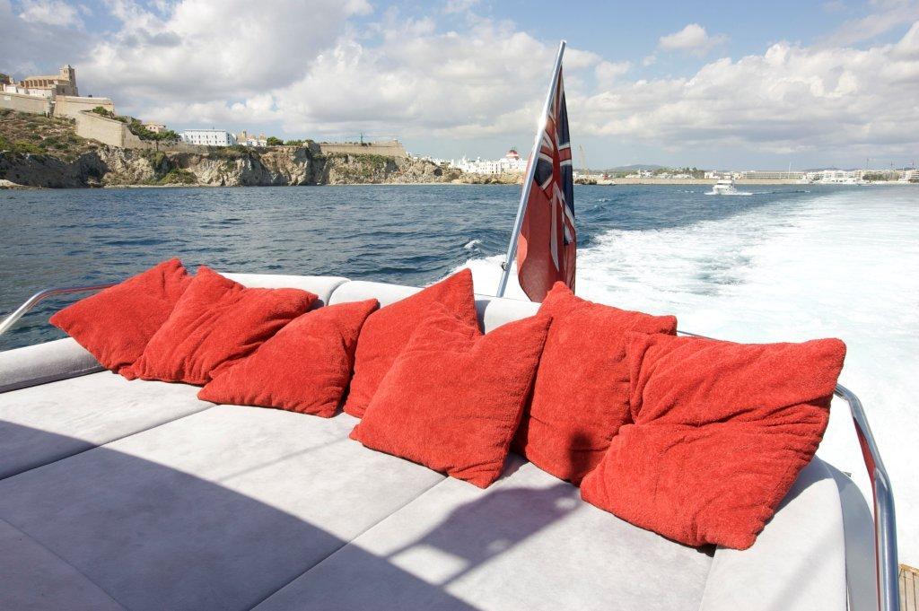 TIGER LILY OF LONDON -  Aft Deck Sunbeds.jpg