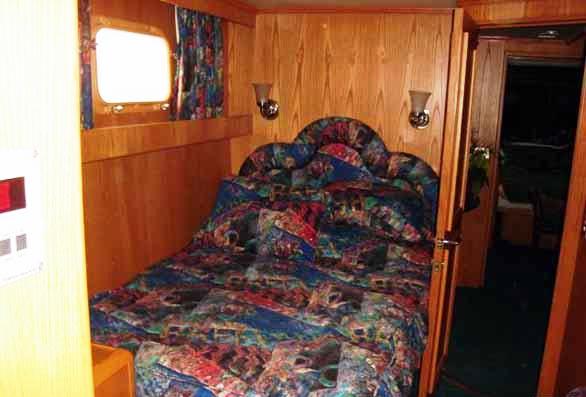 TURNIN LEFT -  Double Cabin.jpg