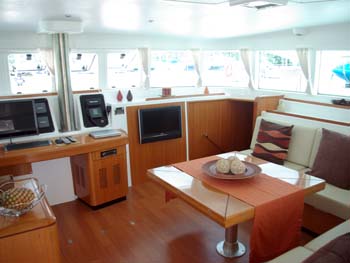 Tonina - Saloon.jpg